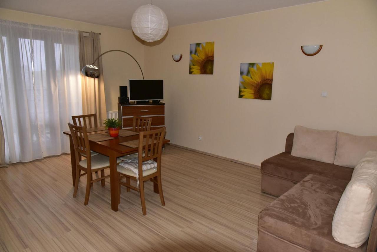 Apartament Sloneczny Brzeg 미엥지즈드로예 외부 사진