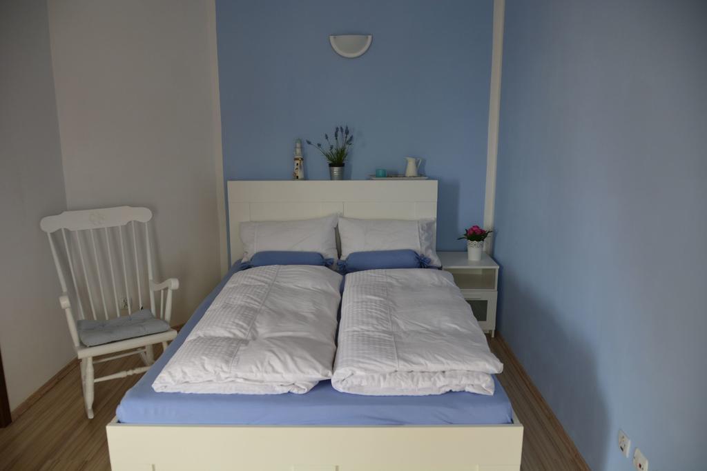Apartament Sloneczny Brzeg 미엥지즈드로예 객실 사진